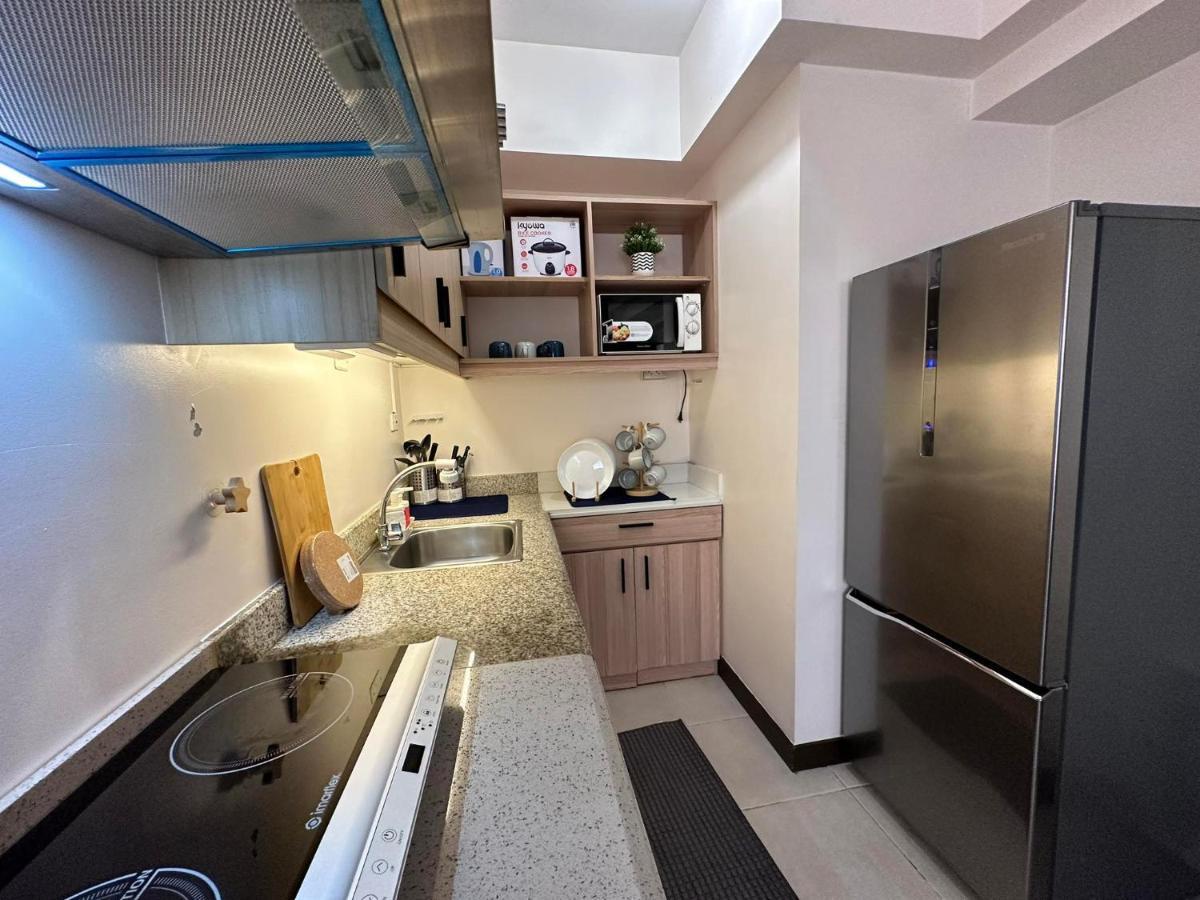 Celandine Residence In Quezon City Caloocan Extérieur photo