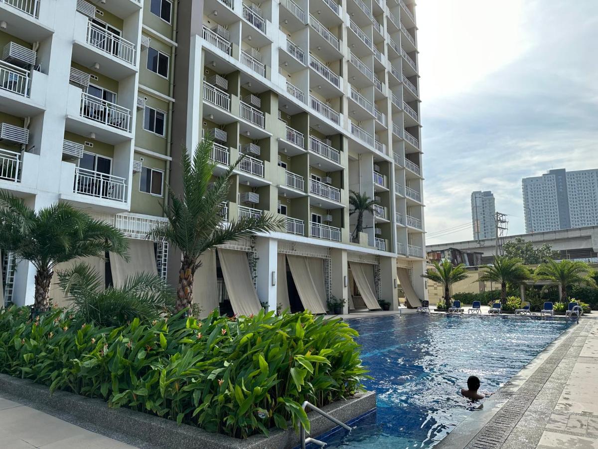 Celandine Residence In Quezon City Caloocan Extérieur photo