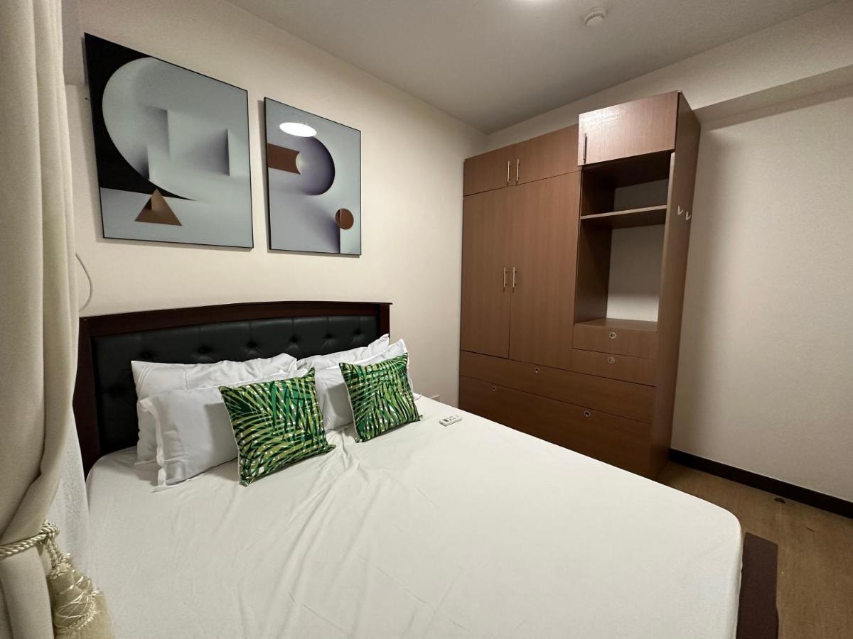 Celandine Residence In Quezon City Caloocan Extérieur photo